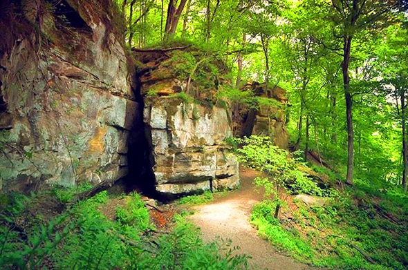 Wildcat Den State Park