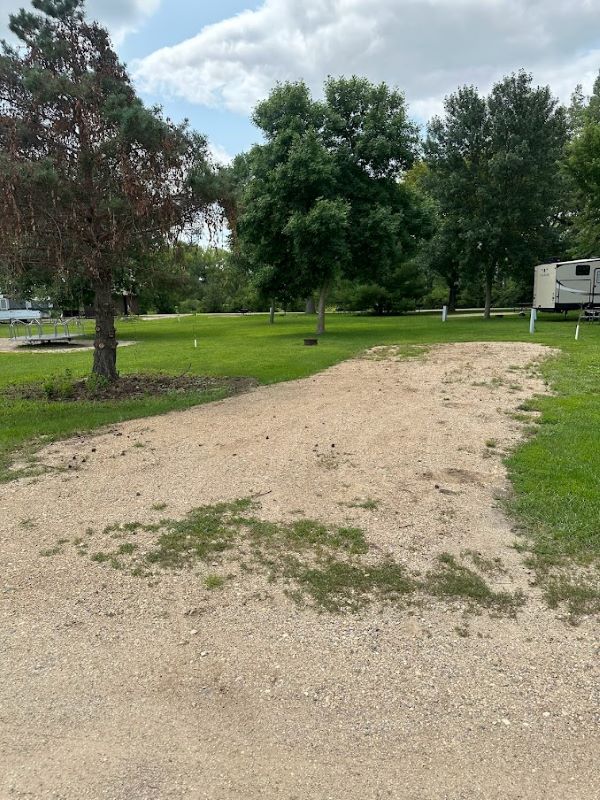 Siems North Campsite 15 - Reservable