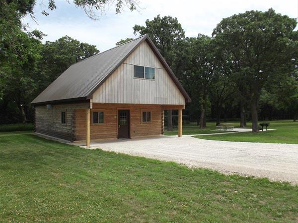 Oak Cabin
