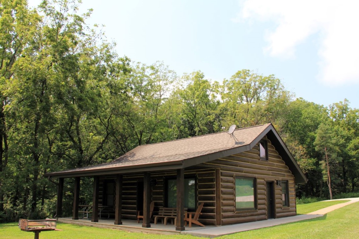 Cordova Park, Maple Cabin