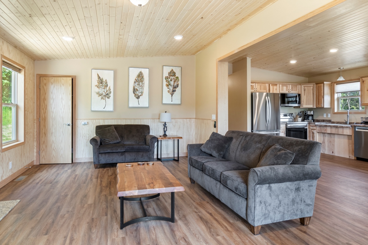 Ridgewood Cabin Living Room