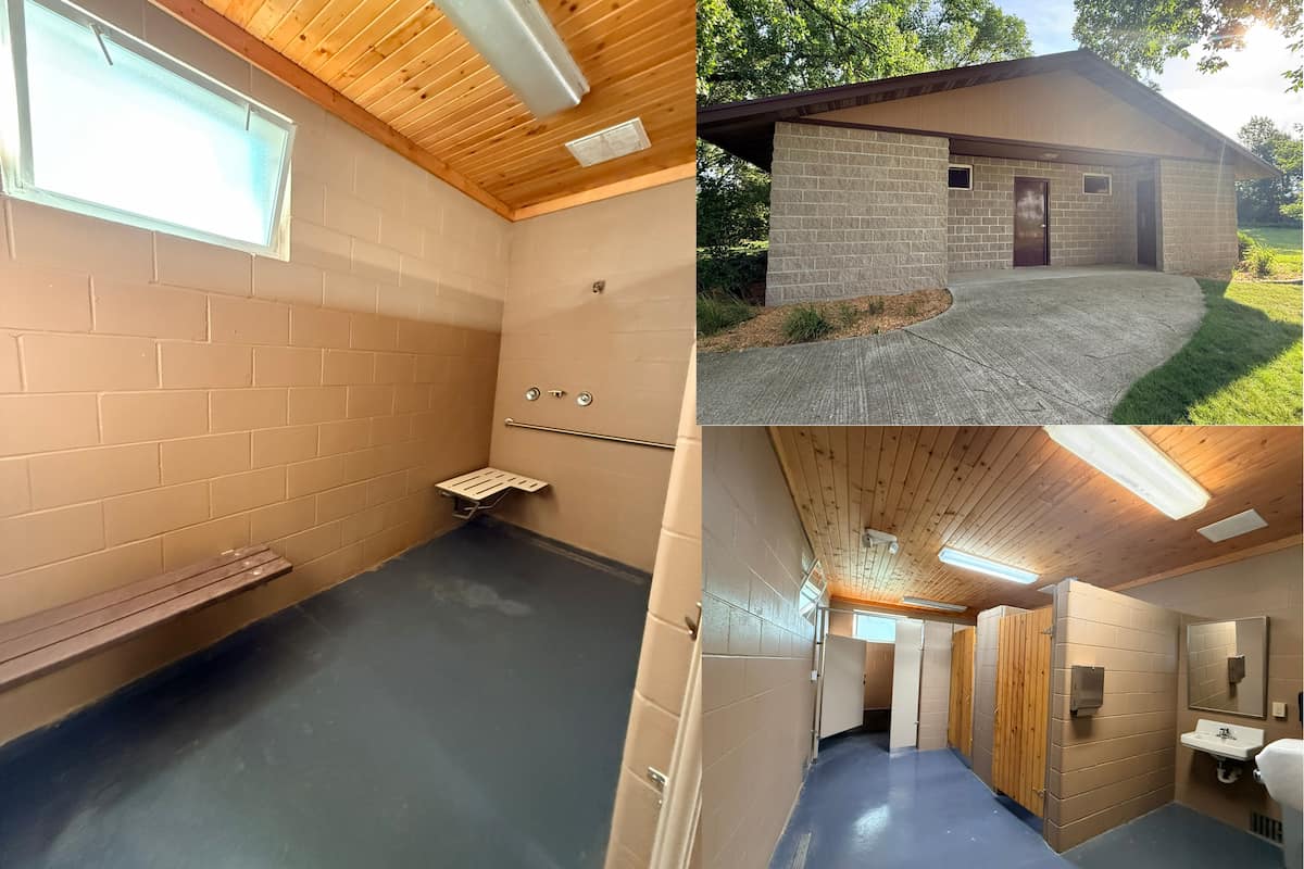 Lizard Lake Restroom/Shower