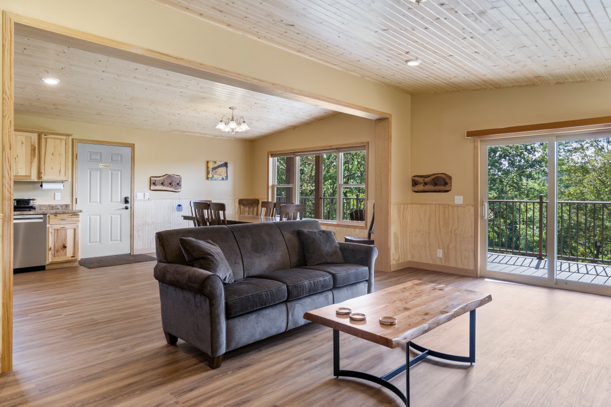 Ridgewood Cabin Living Room