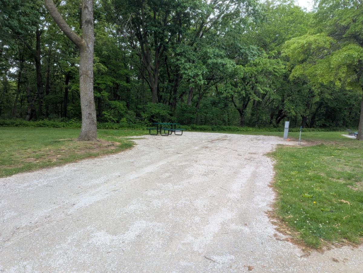 Yellow Banks  Full hook up site 56