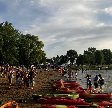 Mill Creek campground amenities of fishing lake, walking trails and a playground
