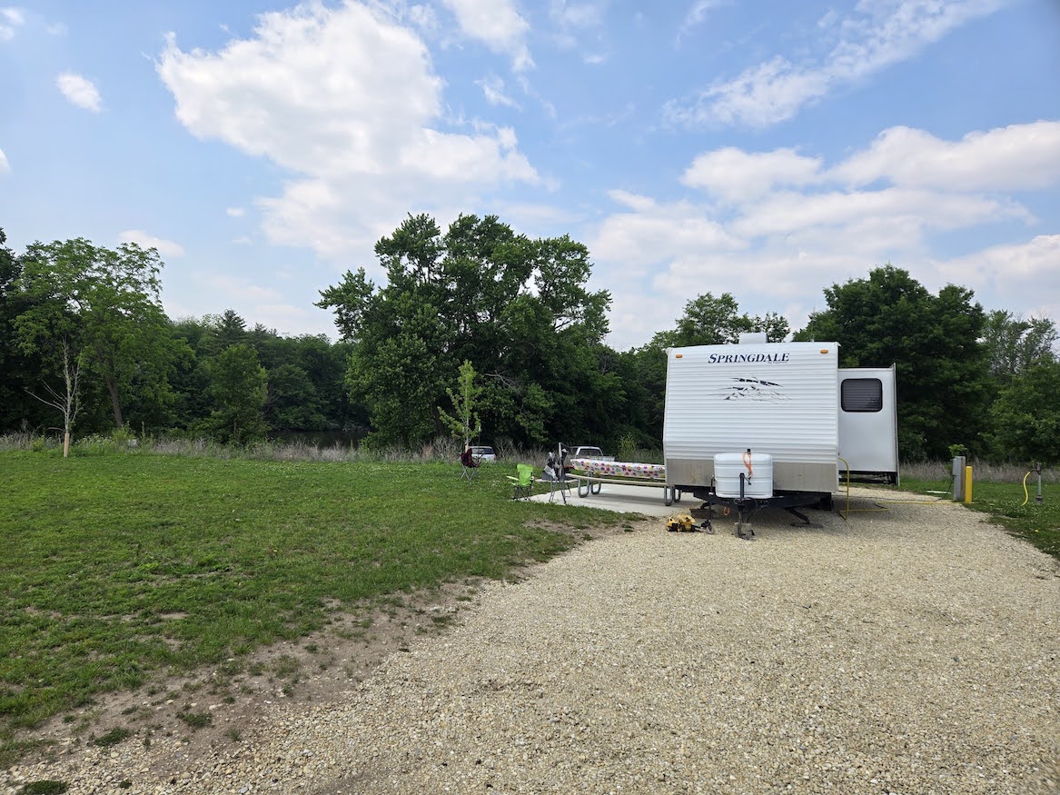 Fontana Park: Lakeside Site L08