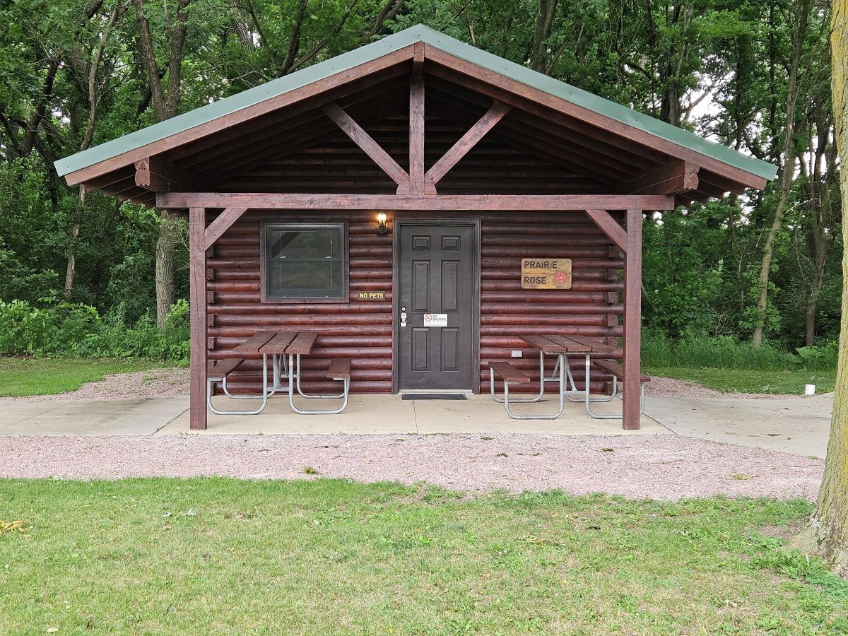 Little Sioux Prairie Rose Cabin 1 Rm 6 Person