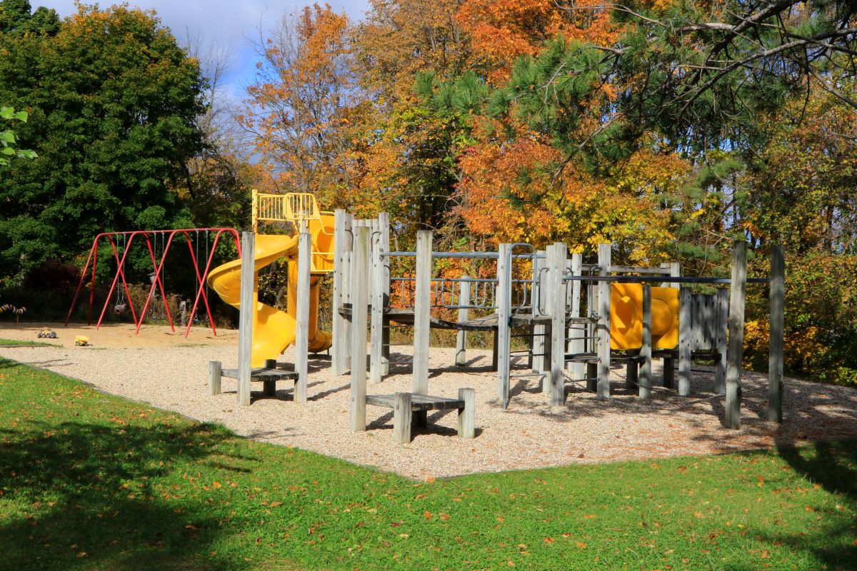 Lake Meyer Campground Playground