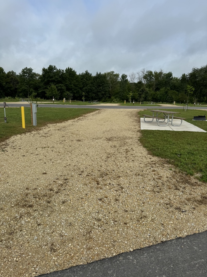 Fontana Park: Lakeside Site L16