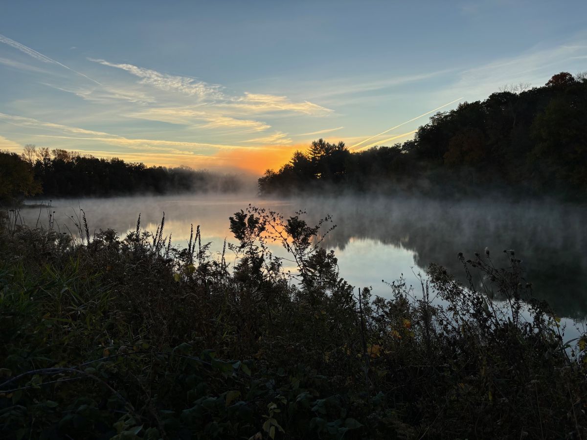 A misty morning over Lake Meyer