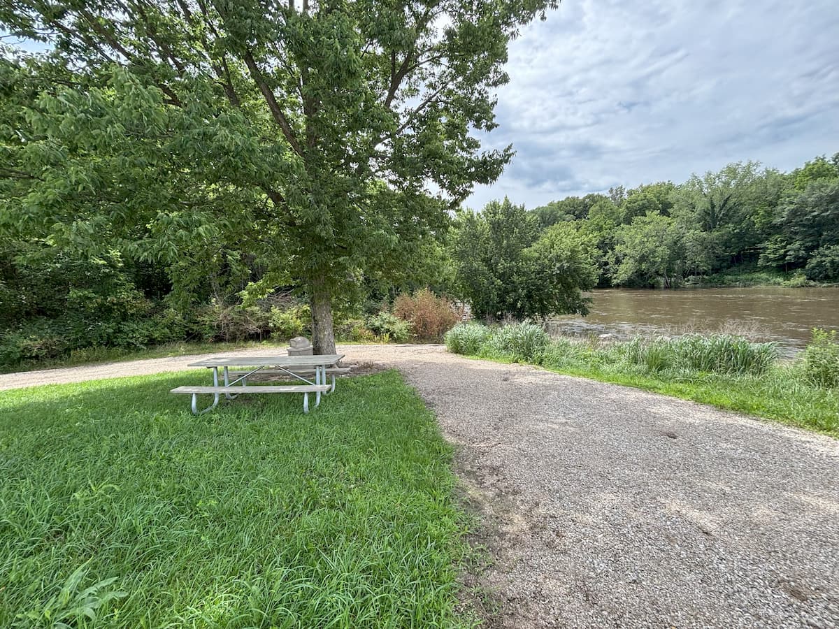 Floyd Access amenities