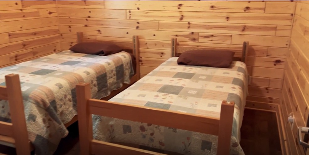 Cabin 3 Bedroom 2