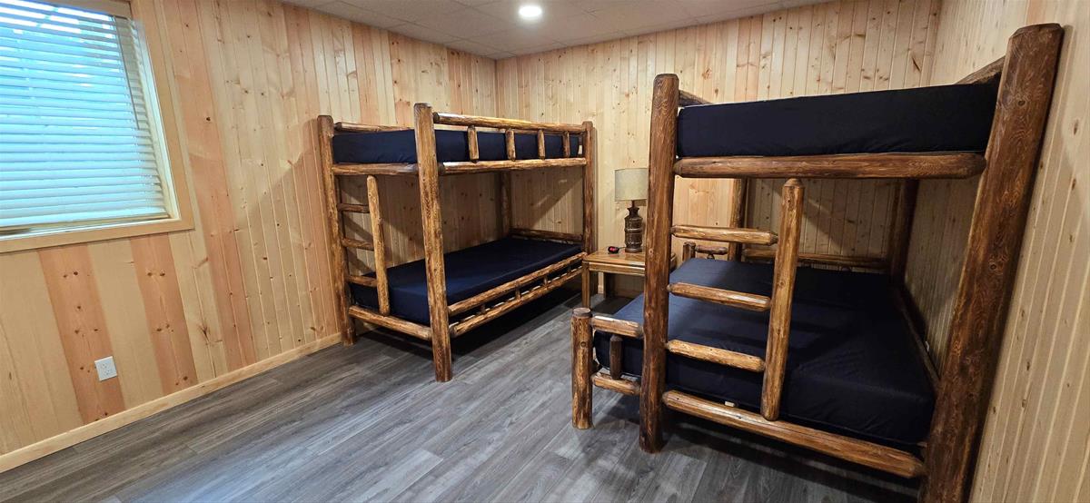 Cabin 5 - Basement Bedroom