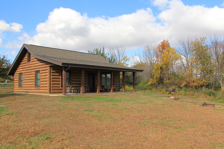 Cordova Park, Spruce Cabin