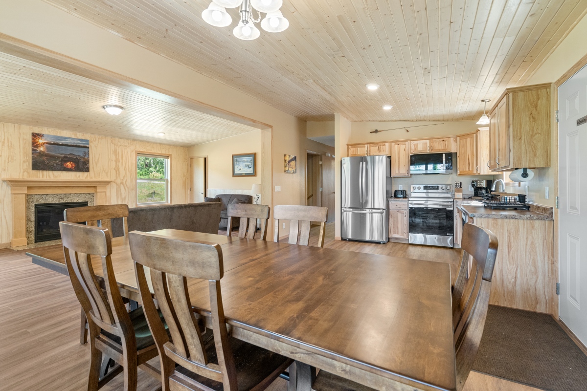 Coneflower Cabin Kitchen Table and Kitchen