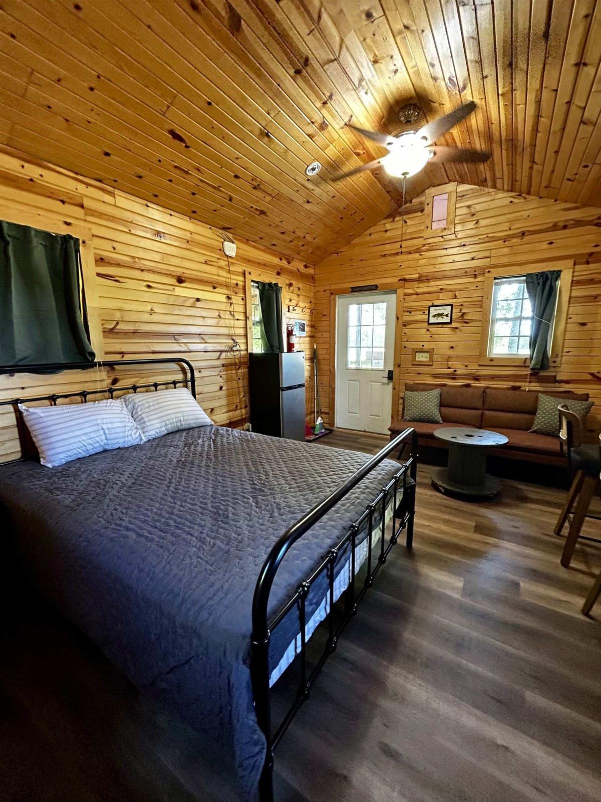 Goldfinch cabin interior