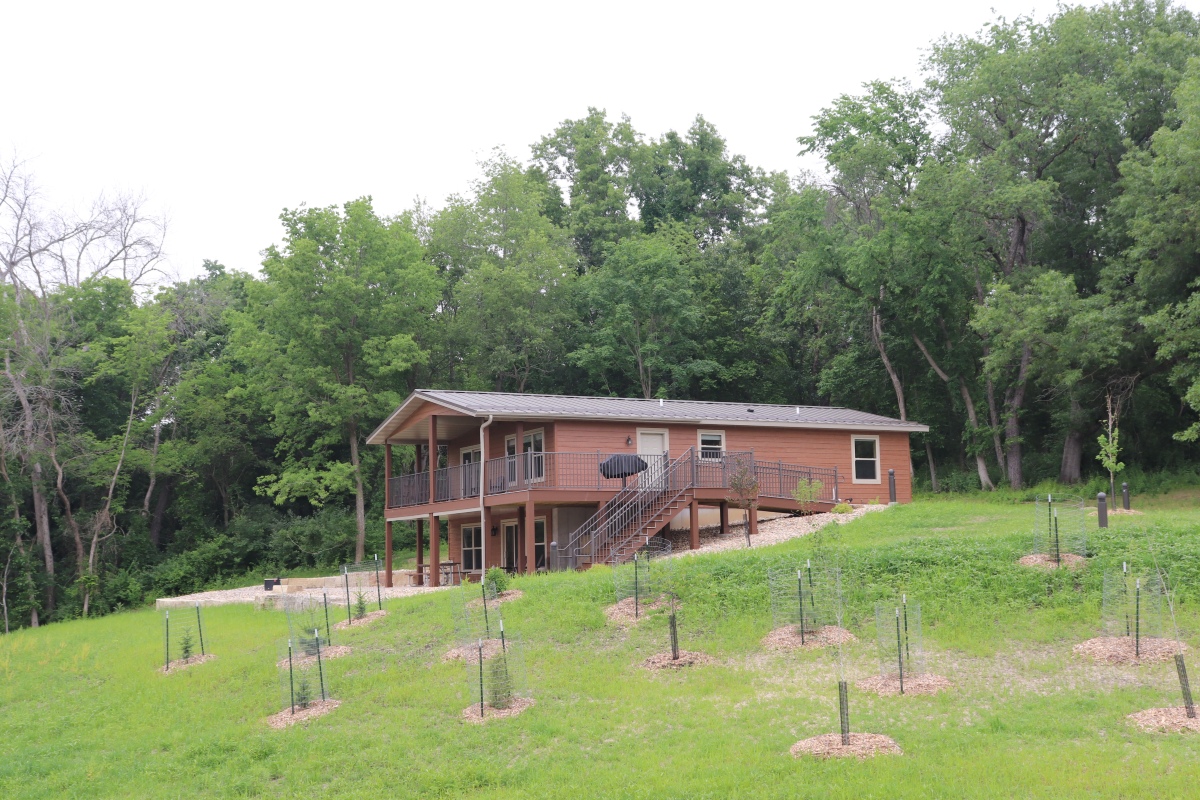 Ridgewood Cabin Exterior View