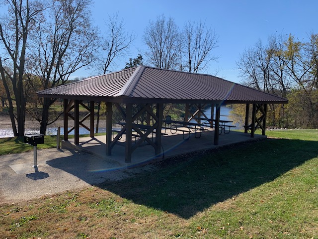 Gouldsburg Large Private Access Shelter