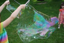 Knee-High Naturalists "Big, Bouncy Bubbles"