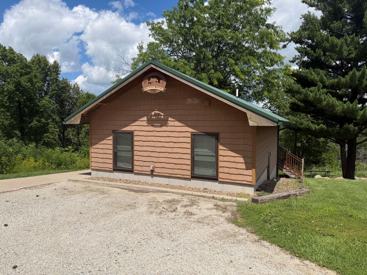 Outside of Timberview cabin in the summer