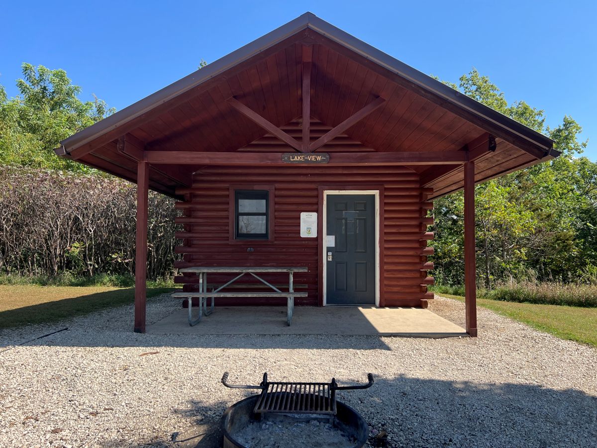 Lake View Cabin